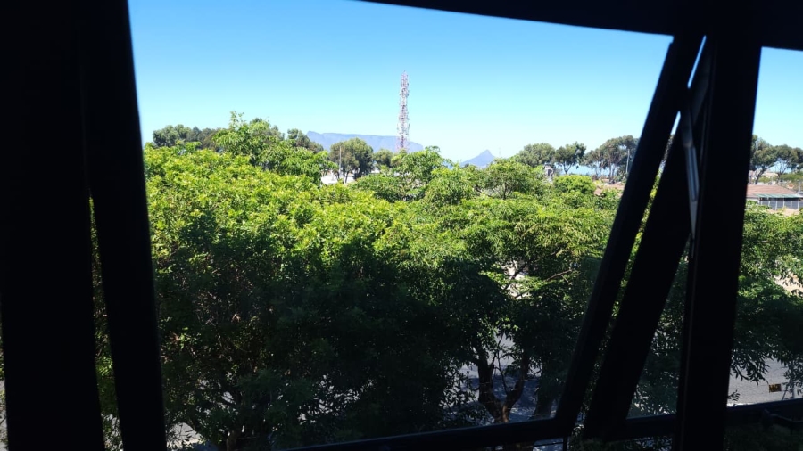 To Let 1 Bedroom Property for Rent in Sunridge Western Cape